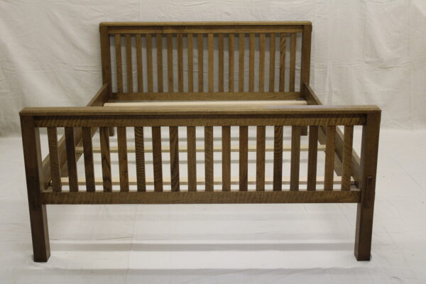 Oak Mission Style Queen Bed